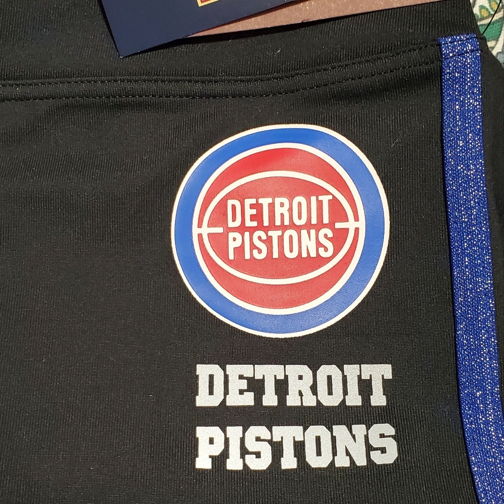 NBA Detroit Pistons Women's Warm Up Leggings (NWT)